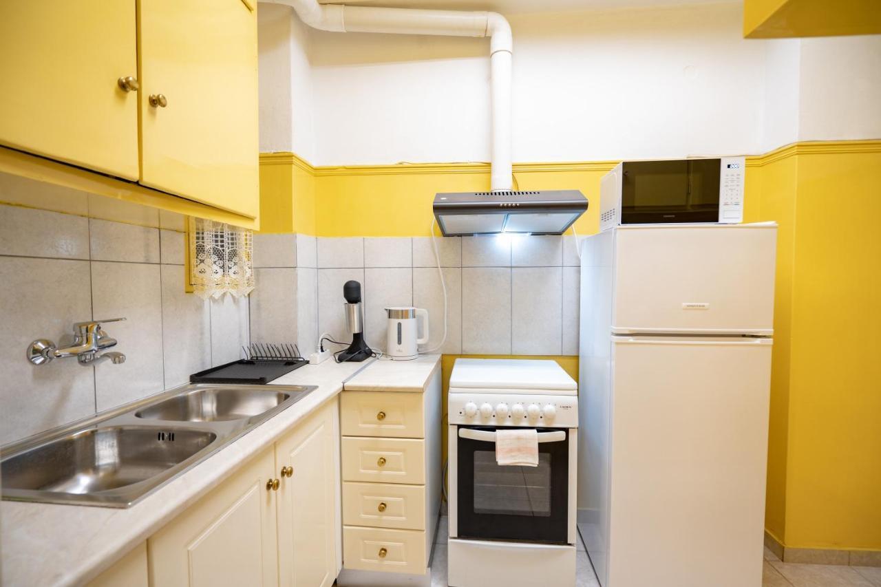Ampelokipi Metro St. 2 Bedrooms 6 Pers. Apartment 아테네 외부 사진